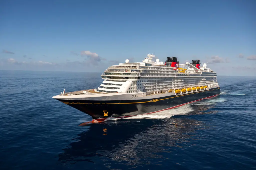 Disney Treasure — 7-night Caribbean cruise ship